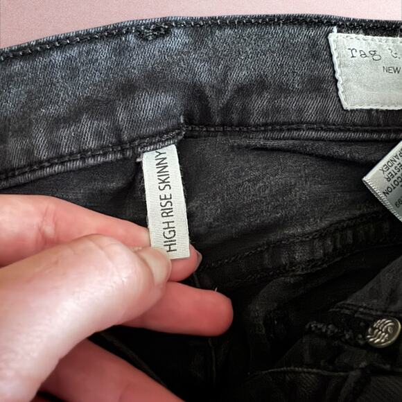 Rag & Bone High Rise Skinny Jean in Black - Picture 6 of 6